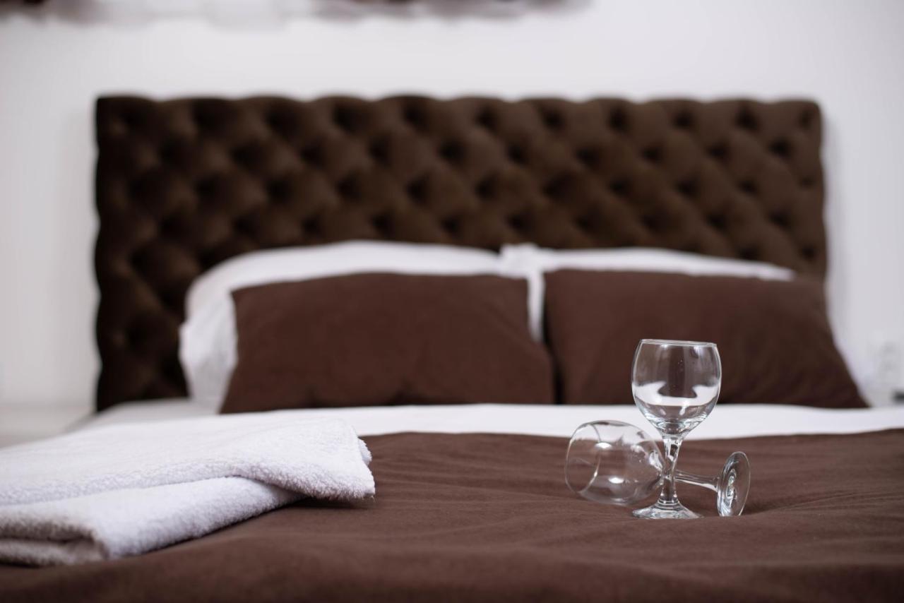 Sobe I Apartmani Casa Mia Pecinci Экстерьер фото