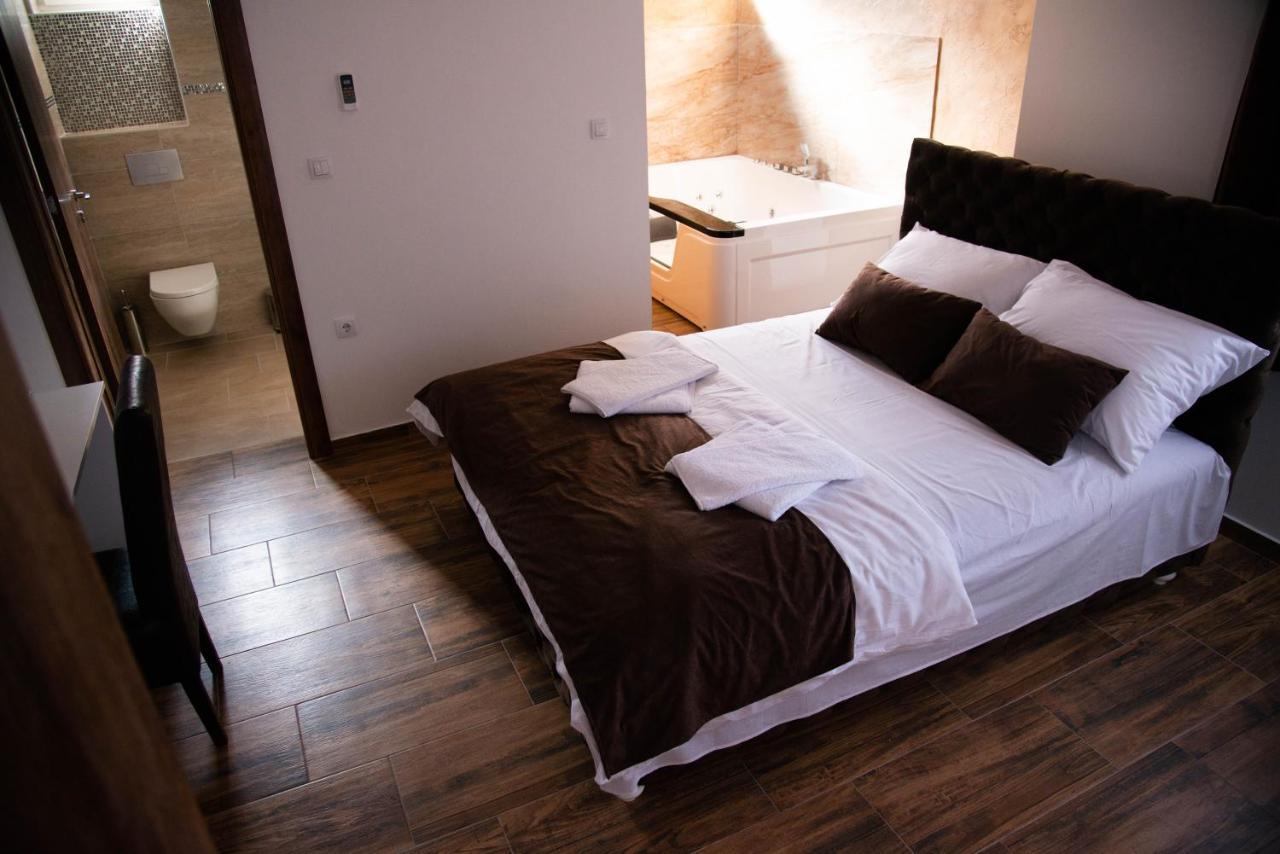 Sobe I Apartmani Casa Mia Pecinci Экстерьер фото