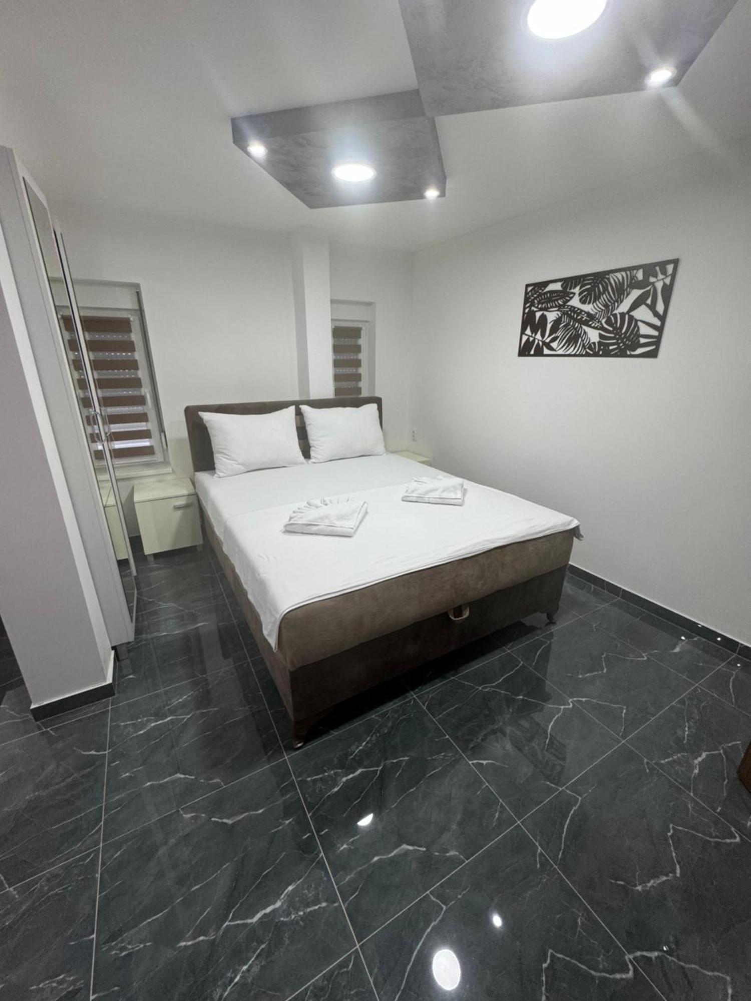 Sobe I Apartmani Casa Mia Pecinci Экстерьер фото